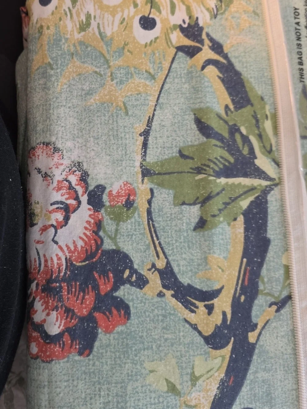 Full/Queen Duvet Set in Vibrant Vintige Floral